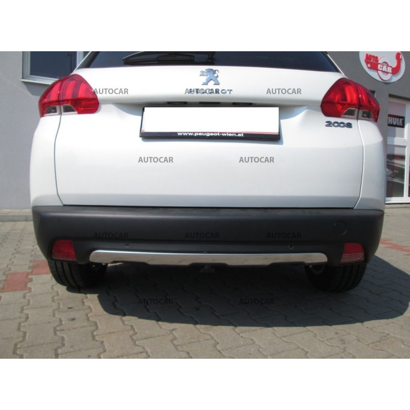 Tažné zařízení pro Peugeot 2008 - odnímatelný vertikální bajonetový systém