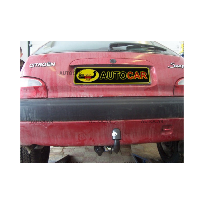 Tažné zařízení pro Peugeot 106 - šroubový systém