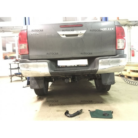 Ťažné zariadenie pre Toyota HILUX - 4 WD bez rámu - automaticky odnímateľný systém - od 2016- Ťažné zariadenie pre Toyota HILUX - 4 WD bez rámu - automaticky odnímateľný systém - od 2016-