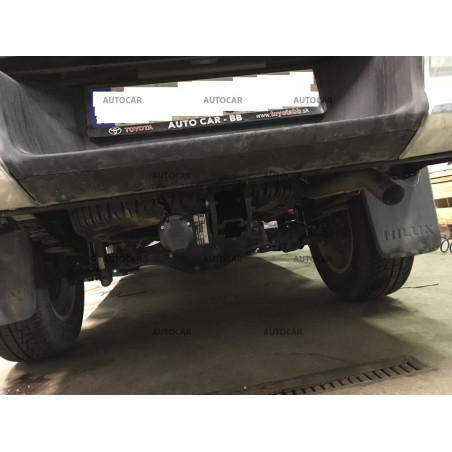 Ťažné zariadenie pre Toyota HILUX - 4 WD bez rámu - automaticky odnímateľný systém - od 2016- Ťažné zariadenie pre Toyota HILUX - 4 WD bez rámu - automaticky odnímateľný systém - od 2016-