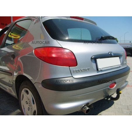 Tažné zařízení pro Peugeot 206 - šroubový systém