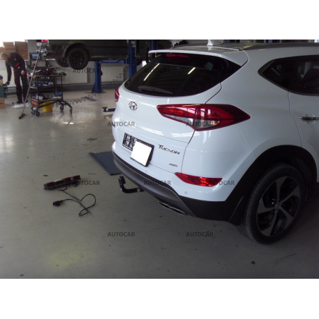Ťažné zariadenie pre TUSCON automatický vertikálny systém Ťažné zariadenie pre TUSCON automatický vertikálny systém