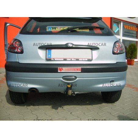 Tažné zařízení pro Peugeot 206 - odnímatelný bajonetový systém Tažné zařízení pro Peugeot 206 - odnímatelný bajonetový systém