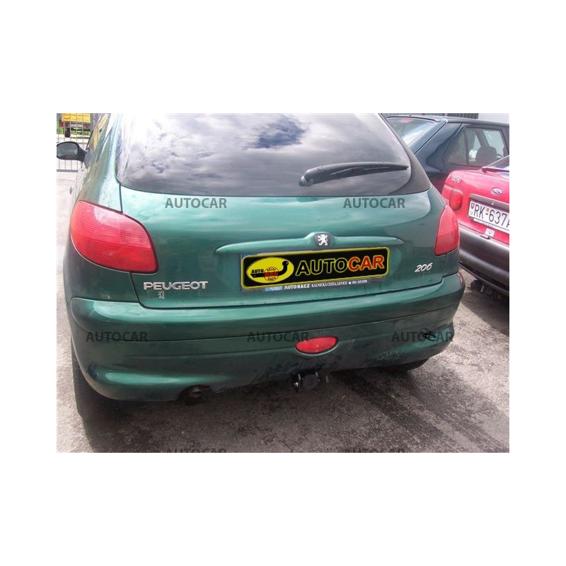 Tažné zařízení pro Peugeot 206 - odnímatelný bajonetový systém