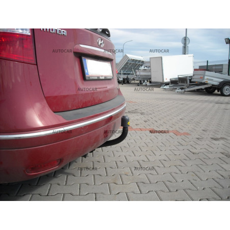 Ťažné zariadenie pre I 30 - combi - skrutkový systém - od 2008 do 2010 Ťažné zariadenie pre I 30 - combi - skrutkový systém - od 2008 do 2010