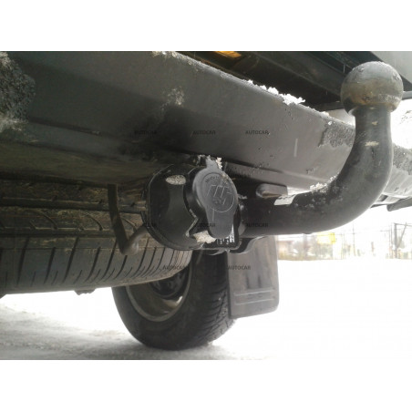 Ťažné zariadenie pre AMAROK - Pick-up - skrutkový systém "F" - od 2010 Ťažné zariadenie pre AMAROK - Pick-up - skrutkový systém "F" - od 2010