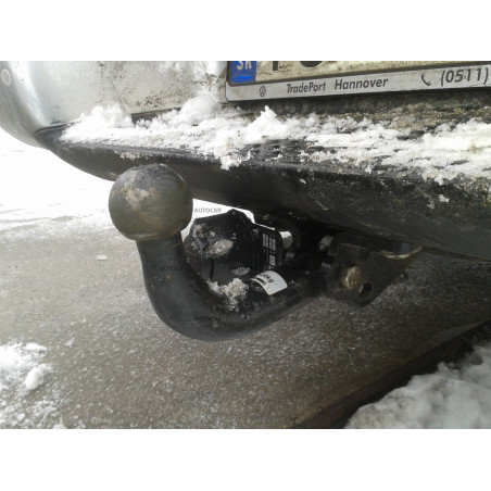 Ťažné zariadenie pre AMAROK - Pick-up - skrutkový systém "F" - od 2010 Ťažné zariadenie pre AMAROK - Pick-up - skrutkový systém "F" - od 2010