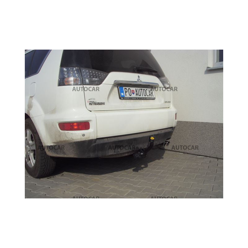 Ťažné zariadenie pre OUTLANDER - suv - skrutkový systém - od 2007 do 