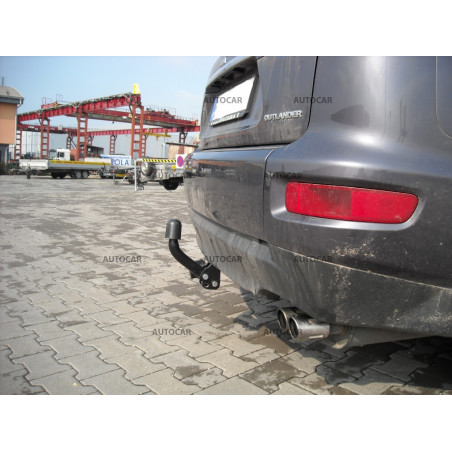 Ťažné zariadenie pre OUTLANDER - suv - skrutkový systém - od 2007 do Ťažné zariadenie pre OUTLANDER - suv - skrutkový systém - od 2007 do