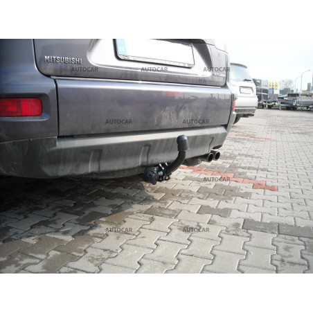 Ťažné zariadenie pre OUTLANDER - suv - skrutkový systém - od 2007 do Ťažné zariadenie pre OUTLANDER - suv - skrutkový systém - od 2007 do