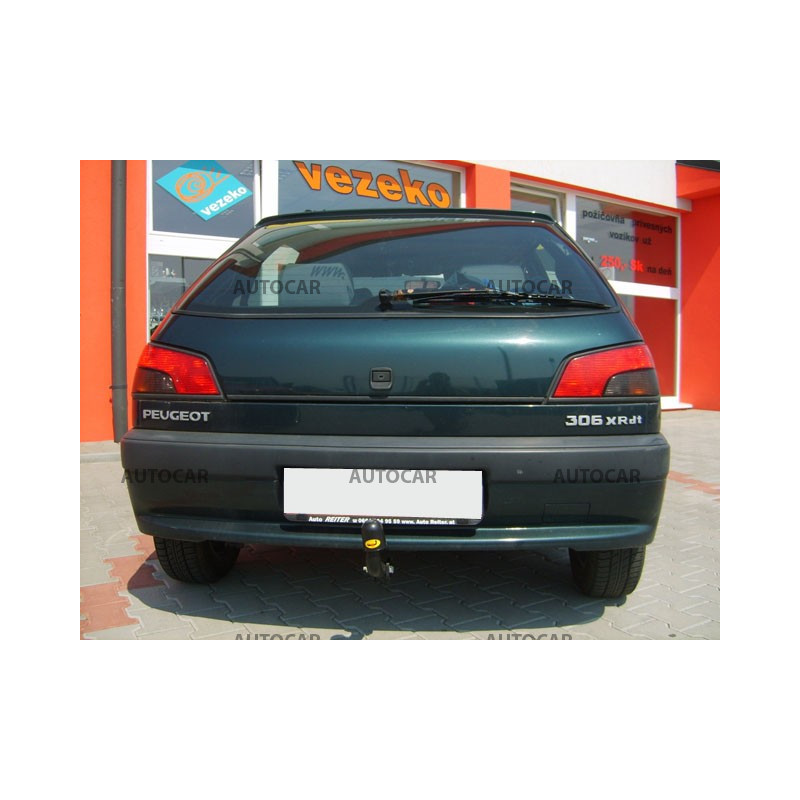 Tažné zařízení pro Peugeot 306 - šroubový systém
