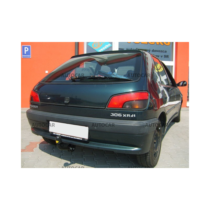 Tažné zařízení pro Peugeot 306 - šroubový systém