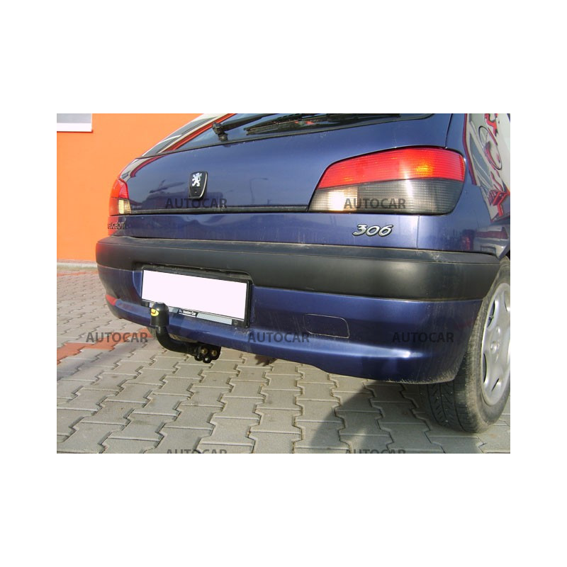Tažné zařízení pro Peugeot 306 - šroubový systém