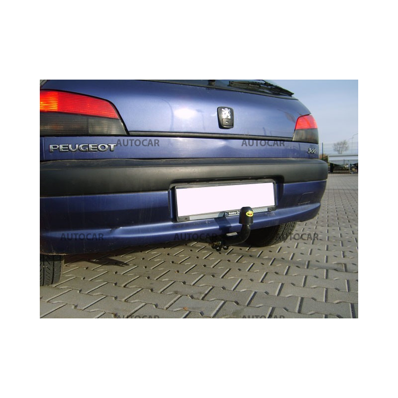 Tažné zařízení pro Peugeot 306 - šroubový systém