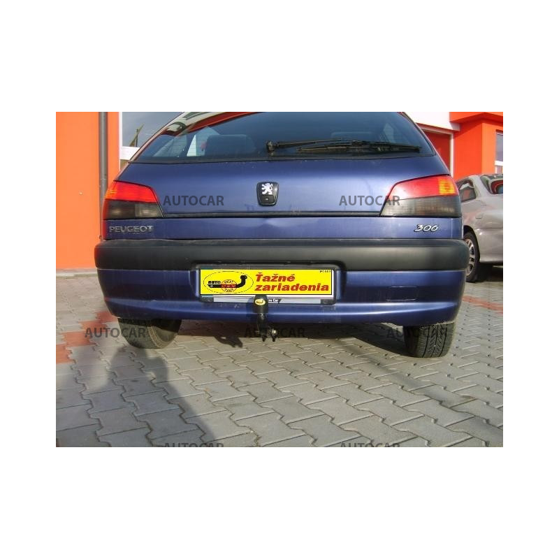 Tažné zařízení pro Peugeot 306 - šroubový systém