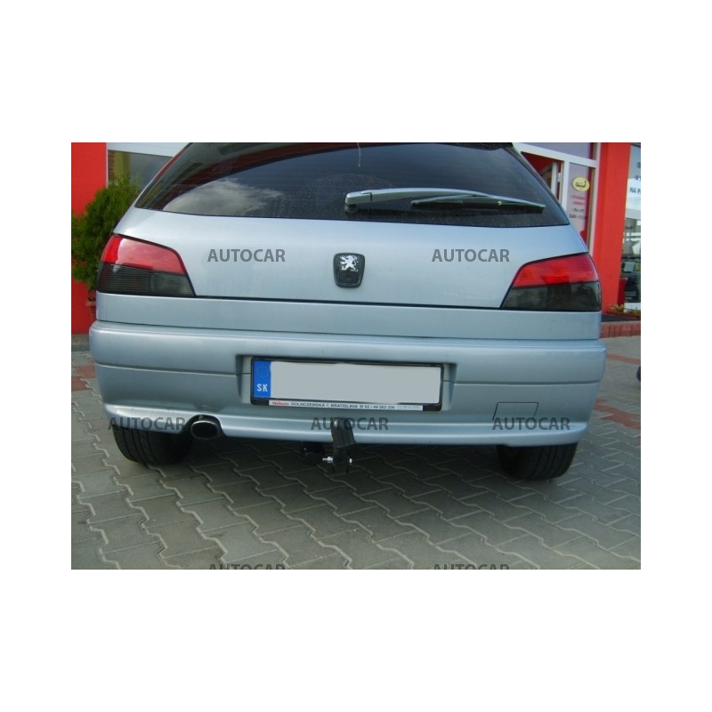 Tažné zařízení pro Peugeot 306 - šroubový systém