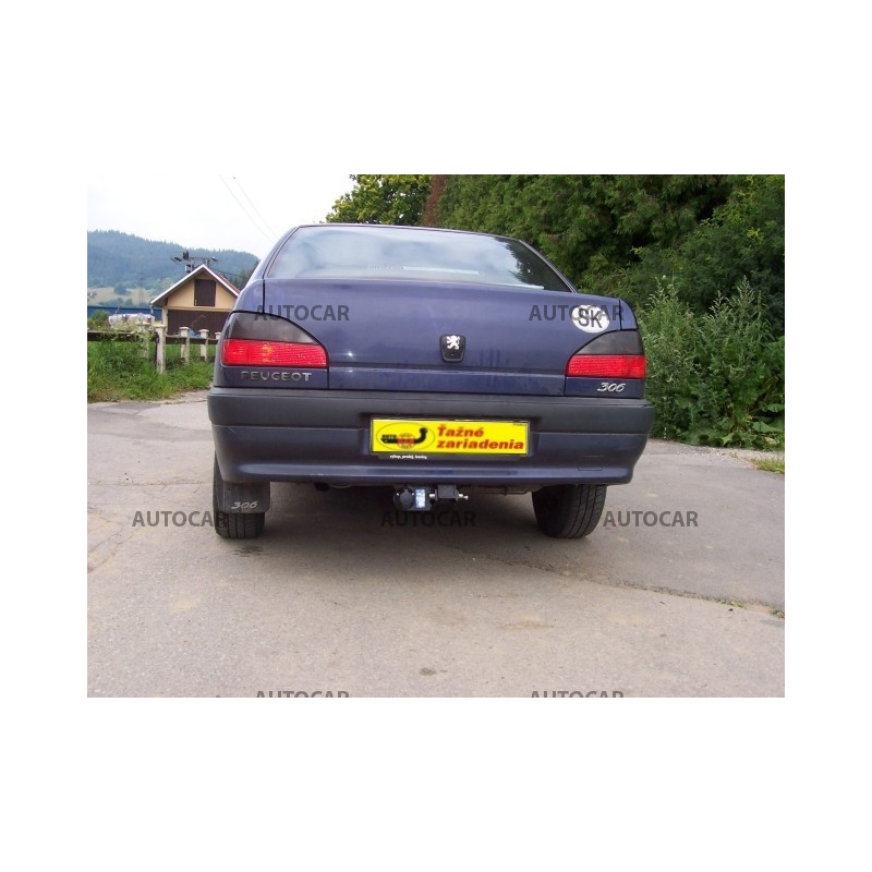 Tažné zařízení pro Peugeot 306 - odnímatelný bajonetový systém