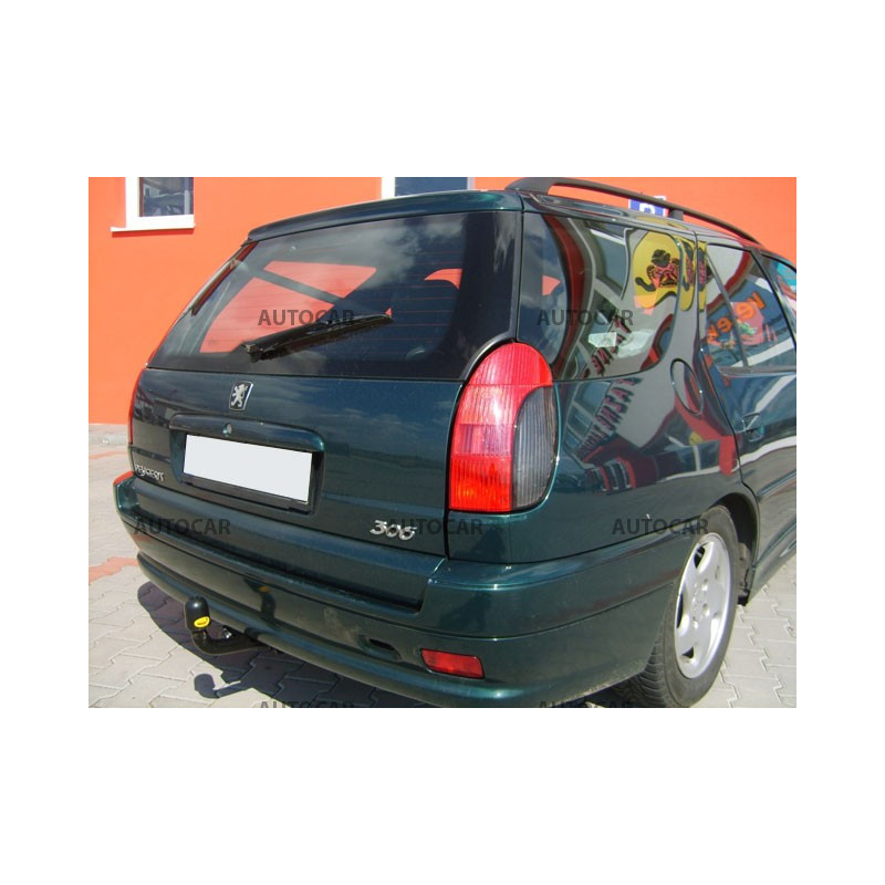Tažné zařízení pro Peugeot 306 - šroubový systém