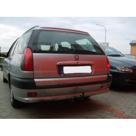 Tažné zařízení pro Peugeot 306 - šroubový systém