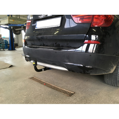 Tažné zařízení pro BMW X3 - odnímatelný vertikální bajonetový systém Tažné zařízení pro BMW X3 - odnímatelný vertikální bajonetový systém