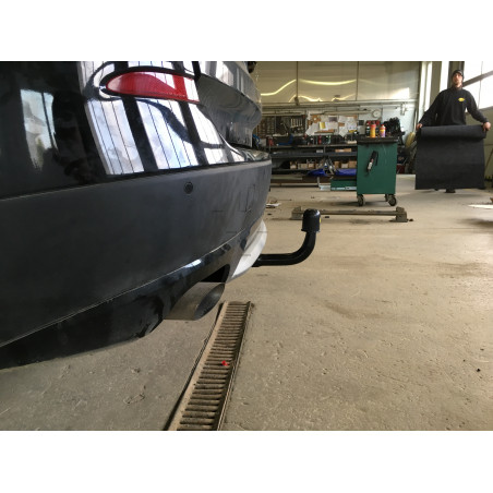Tažné zařízení pro BMW X3 - odnímatelný vertikální bajonetový systém Tažné zařízení pro BMW X3 - odnímatelný vertikální bajonetový systém
