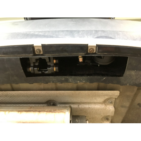 Tažné zařízení pro BMW X3 - odnímatelný vertikální bajonetový systém Tažné zařízení pro BMW X3 - odnímatelný vertikální bajonetový systém
