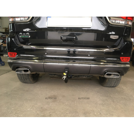 Tažné zařízení pro Jeep GRAND CHEROKEE - WK2/WK11 - odnímatelný vertikální bajonetový systém Tažné zařízení pro Jeep GRAND CHEROKEE - WK2/WK11 - odnímatelný vertikální bajonetový systém