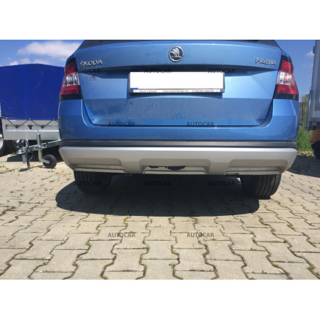 Ťažné zariadenie pre Skoda Fabia kombi - automatický vertikálny systém Ťažné zariadenie pre Skoda Fabia kombi - automatický vertikálny systém