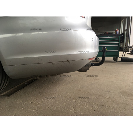 Ťažné zariadenie pre VW Golf VI - aut. vertikálny systém - od 2009/- Ťažné zariadenie pre VW Golf VI - aut. vertikálny systém - od 2009/-