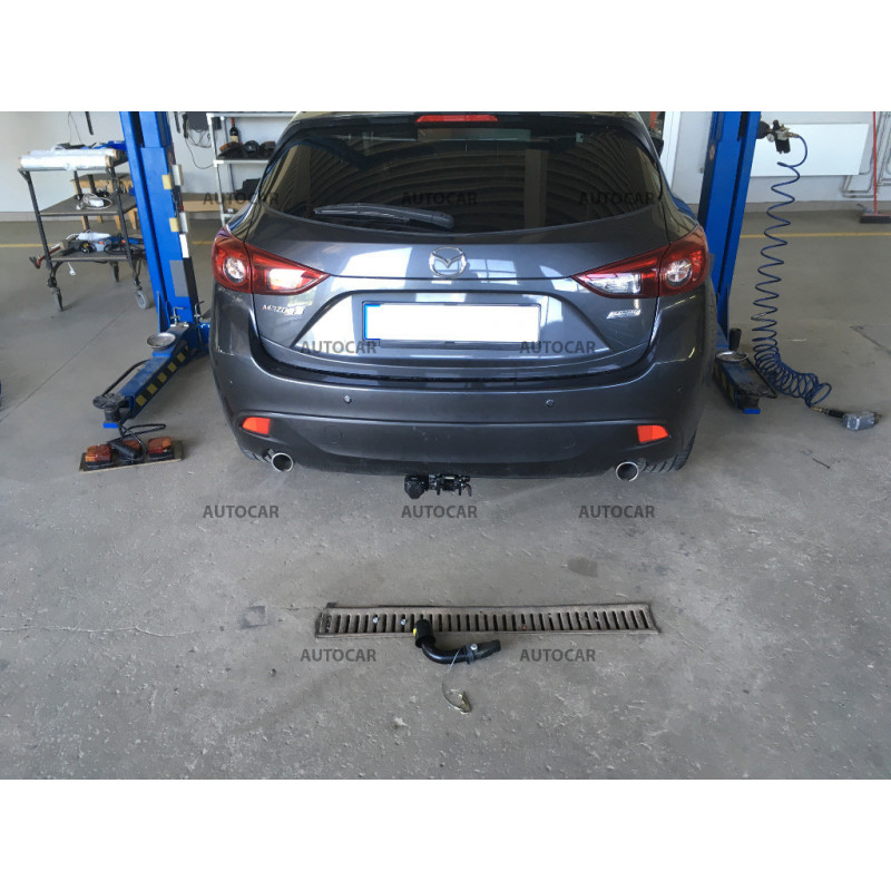 Tažné zařízení pro Mazda 3 - J36A - 5 dv. - odnímatelný bajonetový systém