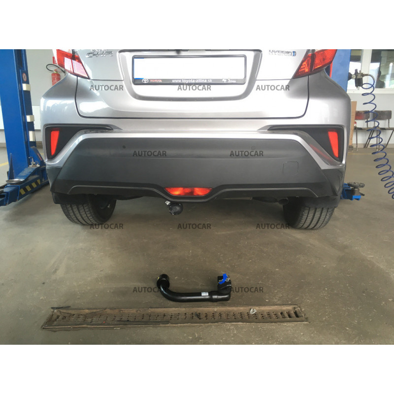 Ťažné zariadenie Toyota C-HR - automatický vertikálny systém - od 10.2016/-