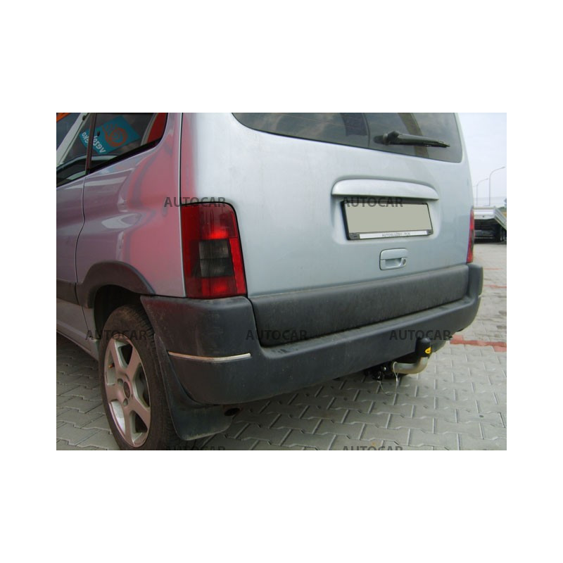 Tažné zařízení pro Peugeot PARTNER - odnímatelný bajonetový systém