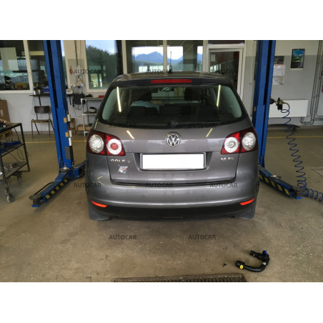 Ťažné zariadenie pre GOLF - V,VI,Plus,3/5dv,(1K 1,5M1) - automatický vertikálny systém - od 2003 do Ťažné zariadenie pre GOLF - V,VI,Plus,3/5dv,(1K 1,5M1) - automatický vertikálny systém - od 2003 do