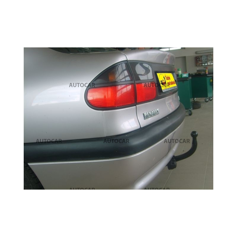 Tažné zařízení pro Renault LAGUNA - šroubový systém