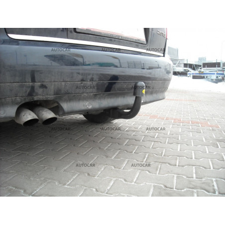 Tažné zařízení pro Audi A6 - odnímatelný vertikální bajonetový systém Tažné zařízení pro Audi A6 - odnímatelný vertikální bajonetový systém