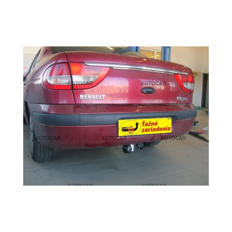 Tažné zařízení pro Renault MEGANE CLASSIC - odnímatelný bajonetový systém systém