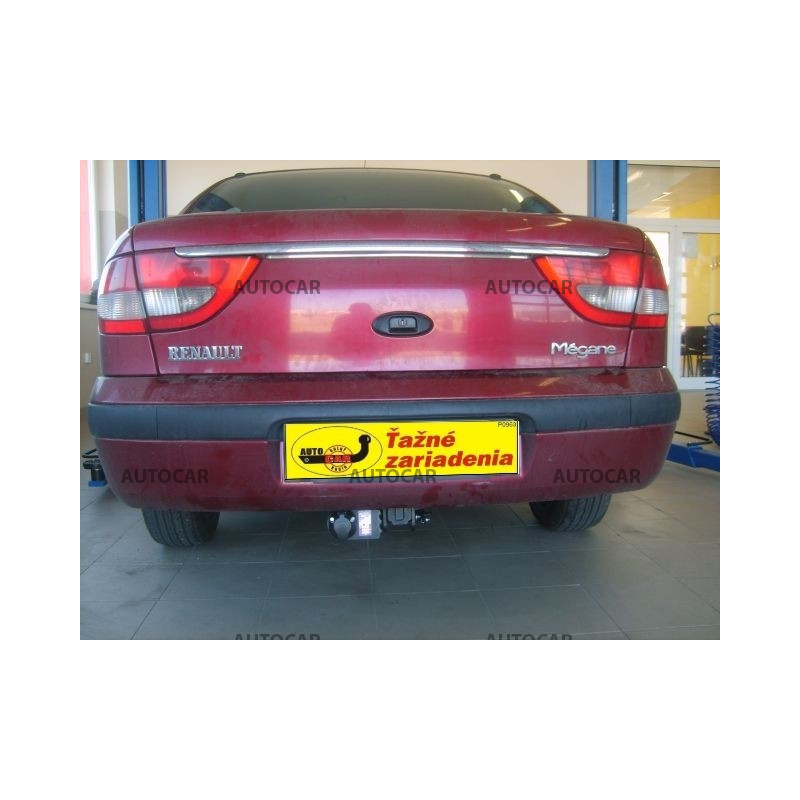 Tažné zařízení pro Renault MEGANE CLASSIC - odnímatelný bajonetový systém systém