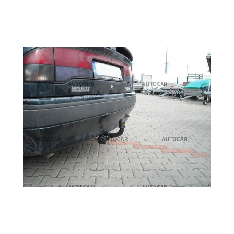 Tažné zařízení pro Renault SAFRANE - šroubový systém